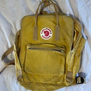 Ochre Fjallraven Kanken backpack